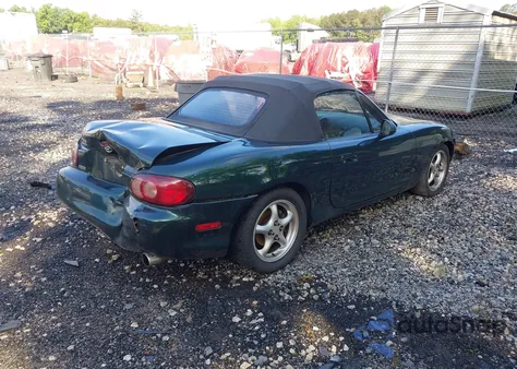2001 Mazda Mx-5 Miata Ls/Special Edition z USA, uszkodzony, nr VIN JM1NB353010203783